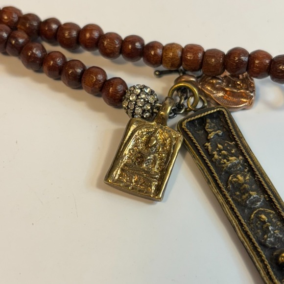 Necklace Buddha Amulet Wood Beads Retired Stella and Dot Design - Picture 6 of 9